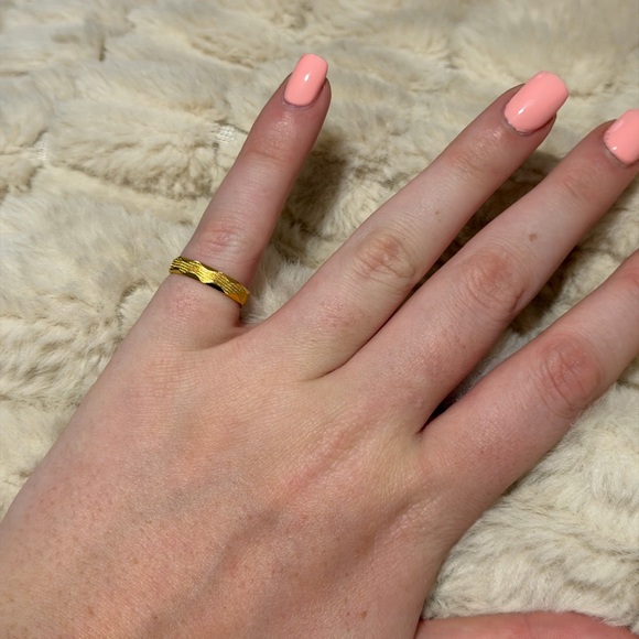 Gold Textured Ring - Picture 2 of 3